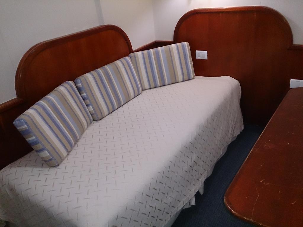 Hotel Orly كورينتس المظهر الخارجي الصورة