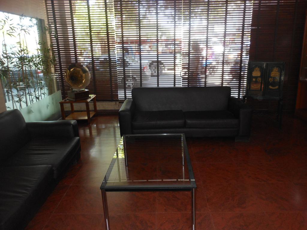 Hotel Orly كورينتس المظهر الخارجي الصورة