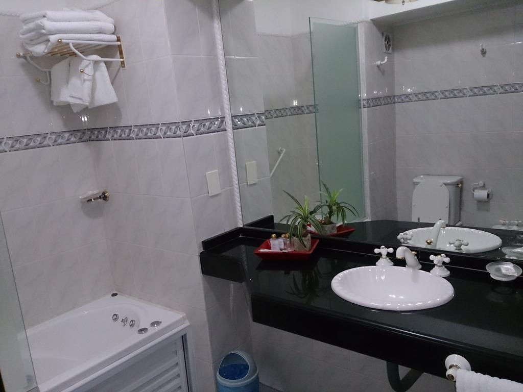 Hotel Orly كورينتس الغرفة الصورة