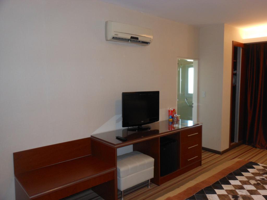 Hotel Orly كورينتس الغرفة الصورة